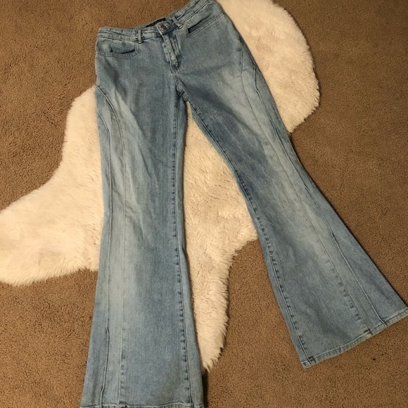 Denim - Bootcut jeans!